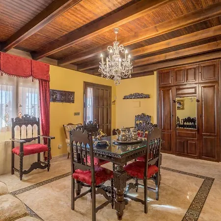 Casa Ludima Fuentes de Andalucía